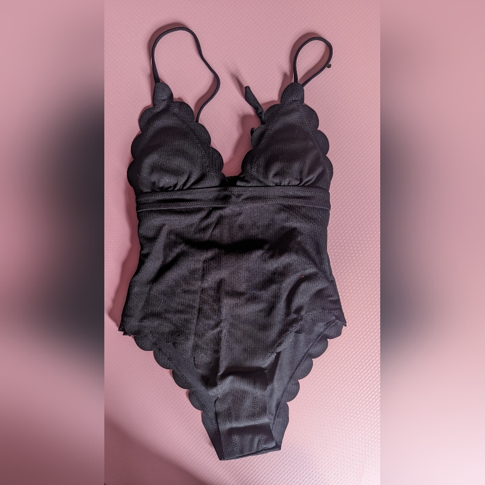 Zaful Scalloped One Piece Black Size 6